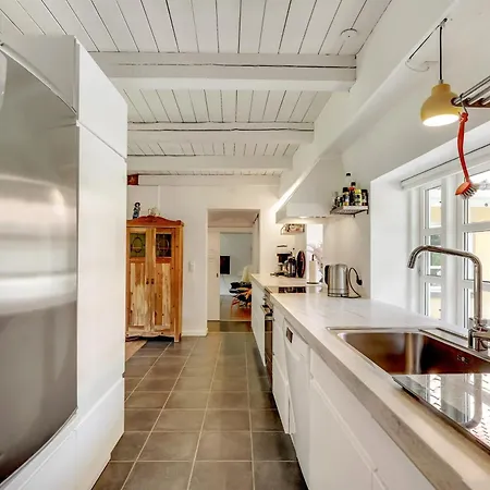 Διαμέρισμα View *