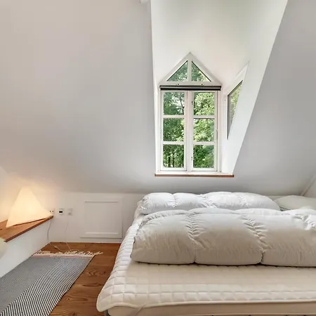 Διαμέρισμα View *